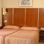 Port Fleming 2*