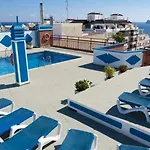 Otel Port Fleming