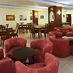 Port Fleming Otel 2*