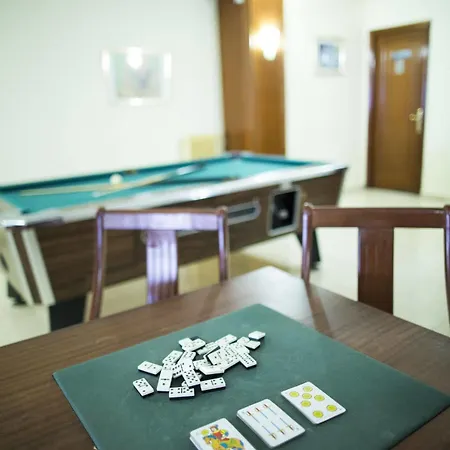 Отель Port Fleming