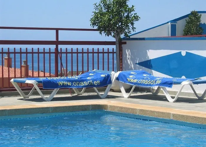 Port Fleming Hotel 2*