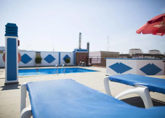 فندق Port Fleming
