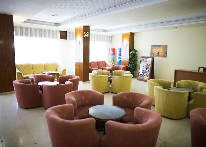 Hotel Port Fleming 2*